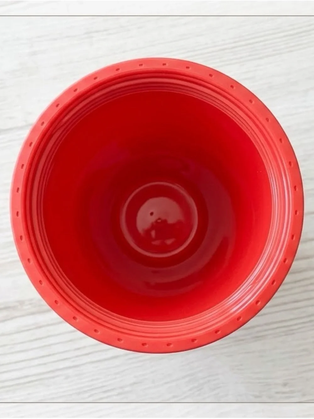 NWT Starbucks 2022 Soft Matte Red Hearts Dome Tumbler Venti Cold Cip 24oz Spring